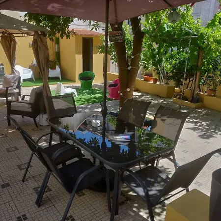 Daire Sunny Studio C With Large Garden *
